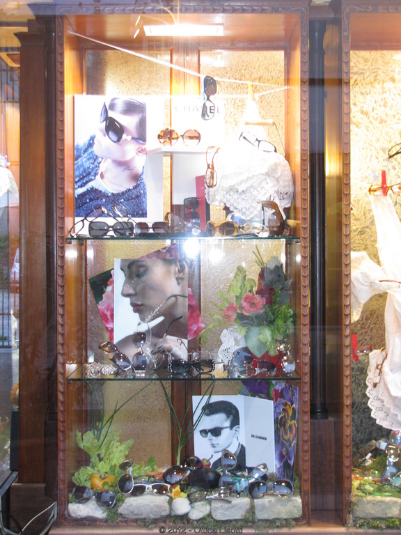 Vetrina 2010 - Vetrina Bucato