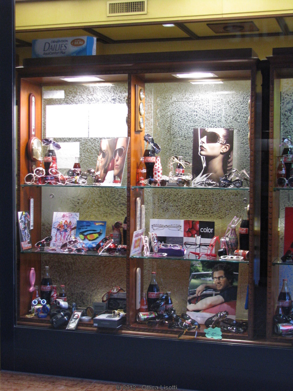 Vetrina 2010 - Vetrina Coca Cola