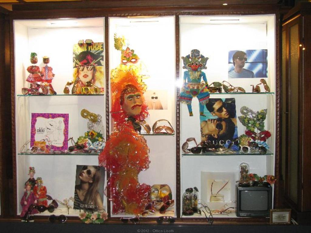 Vetrina 2010 - Vetrina Carnevale