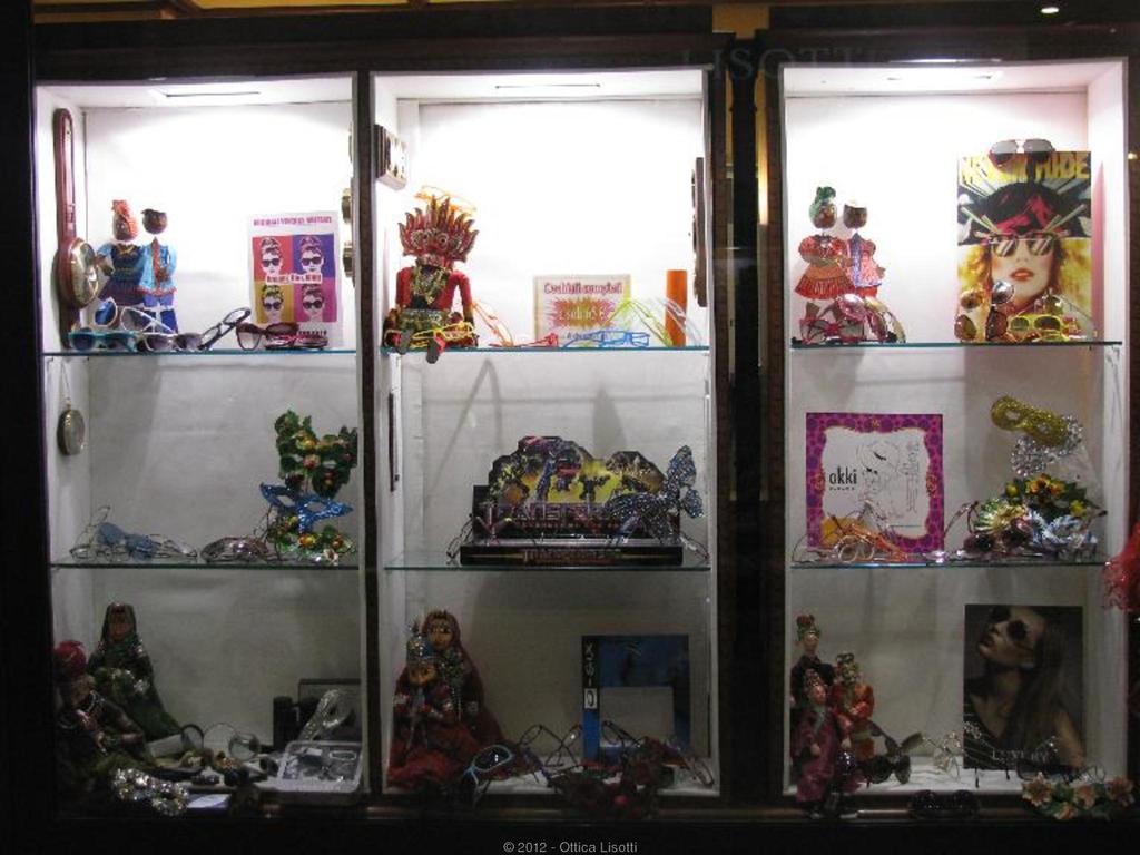 Vetrina 2010 - Vetrina Carnevale
