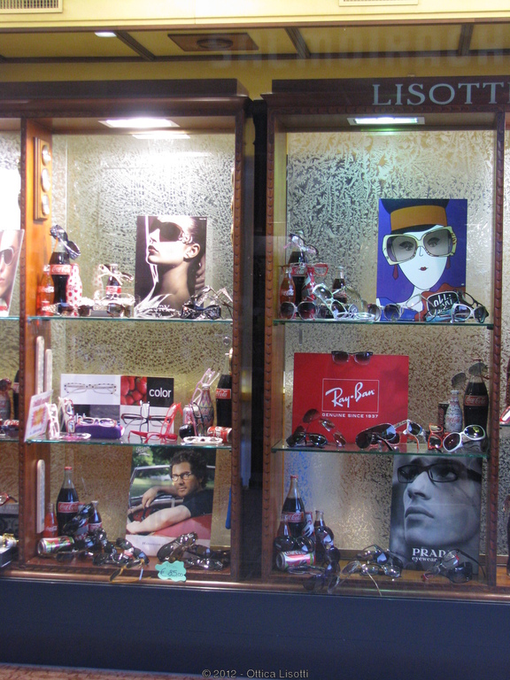 Vetrina 2010 - Vetrina Coca Cola