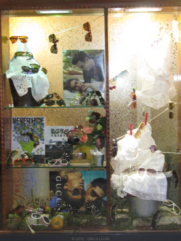 Vetrina 2010 - Vetrina Bucato