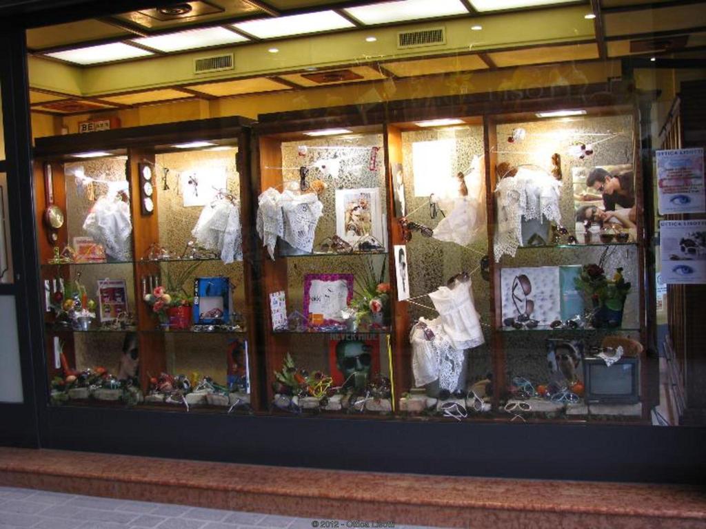 Vetrina 2009 - bucato